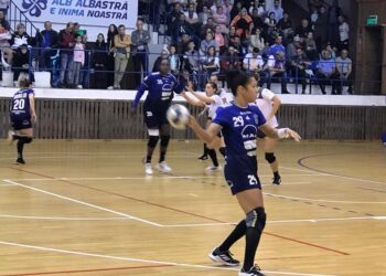 HC Dunărea a învins cu 34-25 pe CSM Galați, în etapa a 6-a din Liga Florilor