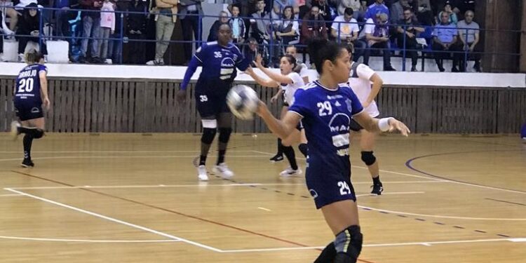 HC Dunărea a învins cu 34-25 pe CSM Galați, în etapa a 6-a din Liga Florilor