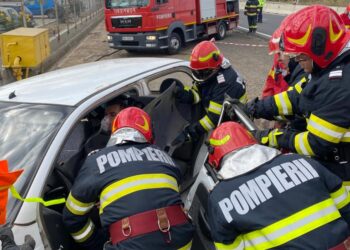 Exercițiu ISU și celelalte structuri cu atribuții, pe DE 584, în zona SC Setcar, cu tema accident rutier cu victime multiple