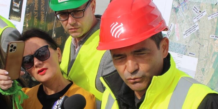 O nouă rundă de promisiuni din partea constructorului privind posibilitatea finalizării lucrărilor la Podul suspendat peste Dunăre în luna decembrie 2022