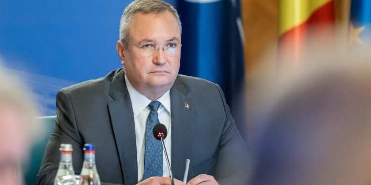 Guvernul a majorat valoarea stimulentelor financiare pentru elevii care au obținut medii de 10 la examenele naționale