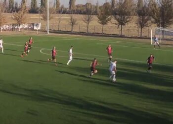 Viitorul Ianca a fost învinsă cu 0-5 de Dinamo Bacău, cu 5 goluri primite în 30 de minute