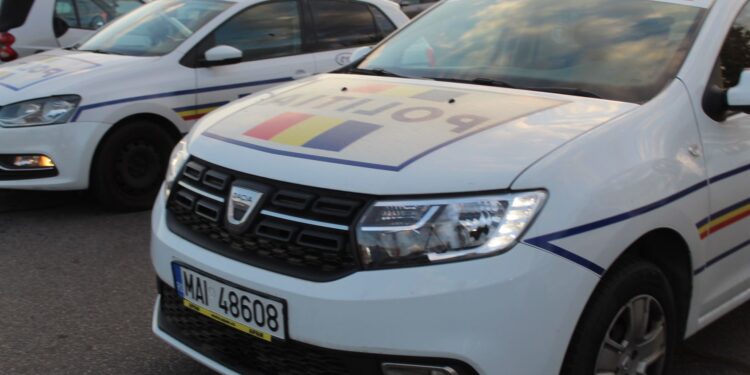 Video: Acțiune a polițiștilor de la Biroul rutier. Șofer pe microbuz de transport persoane, depistat sub influența alcoolului la volan