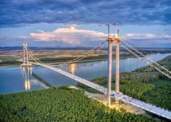 Constructorul italian al Podului Suspendat peste Dunăre de la Brăila este în continuare în întârziere, conform unui comunicat al CNAIR