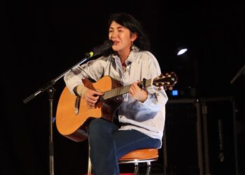 Ediția a XV-a a Festivalului național de muzică folk Chira Chiralina a fost un real succes. În ambele seri sala a fost arhiplină