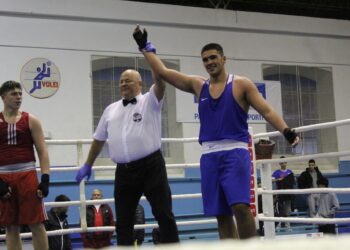 Trei pugiliști de la CSM Brăila vor lupta sâmbătă, de la ora 11, pentru medalii de aur la campionatul național de box pentru juniori