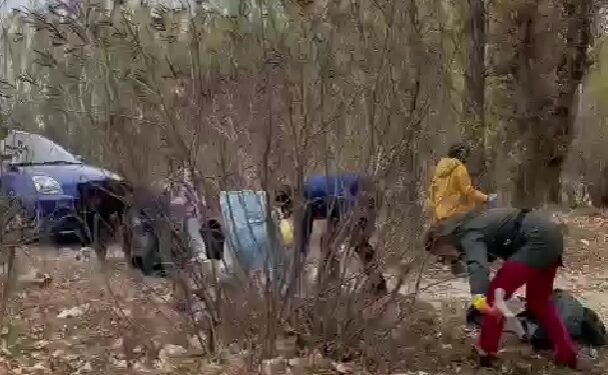 Video: Acțiune de ecologizare desfășurată pe malul Dunării de refugiații din Ucraina găzduți în Brăila