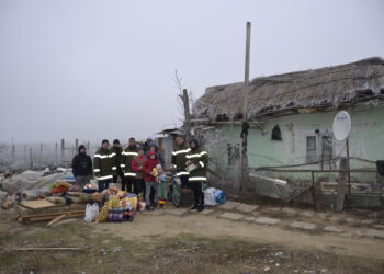 Pompierii voluntari de la Vard Brăila au fost ajutoarele lui Moş Crăciun