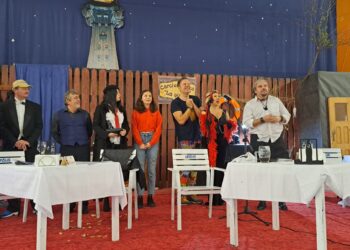 Spectacolul „Bosonul Elvirei” – o comedie SF, Open-Sourse prezentată de Societatea Filarmonică Lyra, la finalul celei de a doua etape de renovare a Palatului Lyra