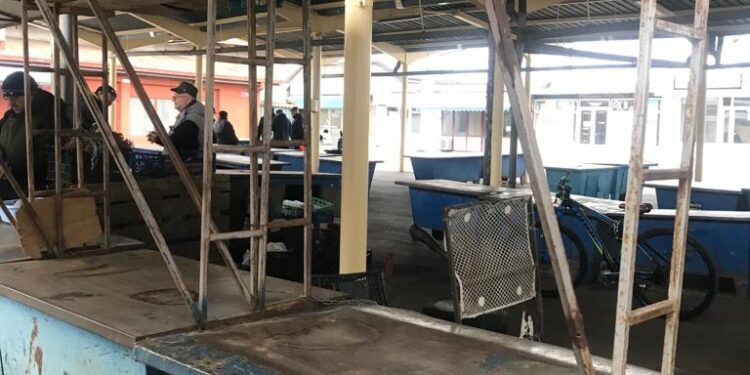 Cătălin Canciu (PNL): Piaţa Săracă, un loc cu nume parcă predestinat pentru sărăcia şi deznădejdea care se găsesc acolo