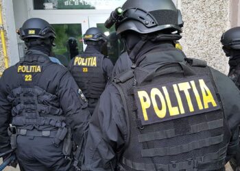 Un brăilean de 21 de ani cercetat sub control judiciar pentru proxenetism. Îi asigura ”clienți” unei tinere de 16 ani și a obținut foloase patrimoniale de pe urma practicării prostituției de către minoră