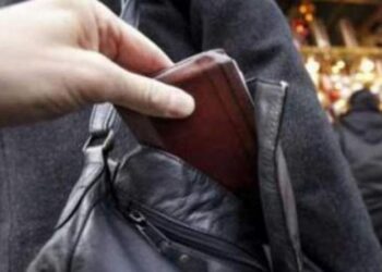 Brăileni acuzați de furt din buzunare în restaurante din Predeal