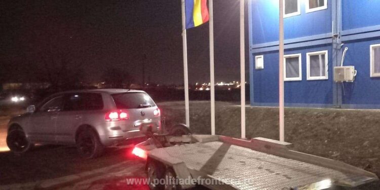 Conducea un ansamblu rutier deși nu deținea permis de conducere corespunzător
