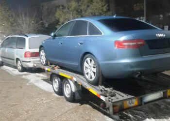 Conducea un autoturism cu remorcă deși nu avea permis corespunzător pentru un astfel de ansamblu rutier