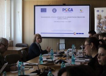 Funcționari din cadrul CJ Brăila și ai instituțiilor subordonate s-au instruit în domeniul transparenței, eticii și integrității în administrația publică