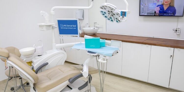 Life Dental Spa lansează abonamentul dentar cu numai 9 lei pe lună. „8 din 10 români prezintă un risc crescut de a-și pierde dinții. Prevenția este cel mai ieftin tratament”