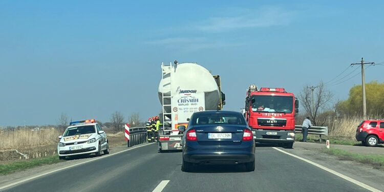 Accident rutier pe DE 584, la ieșirea din localitatea Albina