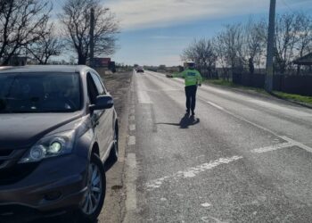 Polițiștii rutieri brăileni au depistat 129 de șoferi care au depășit viteza legală în timpul unei acțiuni cu aparatele radar instalate în cascadă