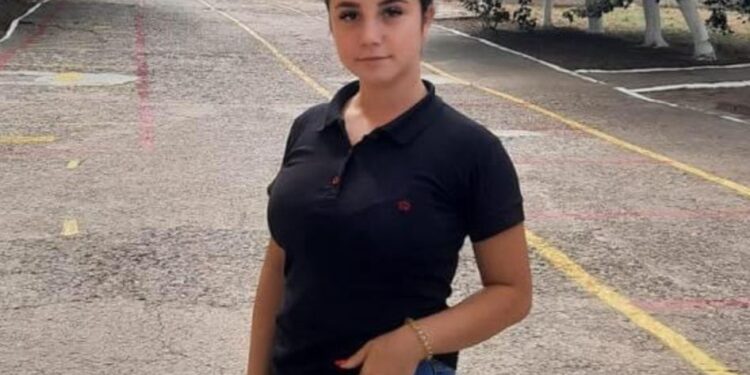 Ați văzut-o? Tânăra este căutată de mama sa după ce a plecat de la domiciliul comun și nu a mai revenit