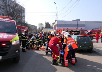 Intervenții în situații de urgență în zona Gării CFR Brăila în cadrul unui exercițiu desfășurat de ISU Dunărea Brăila