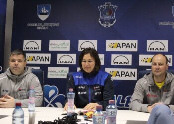 Video: Conferință de deschidere a ”Trofeului Carpați” la handbal junioare U17 de la Brăila