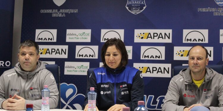 Video: Conferință de deschidere a ”Trofeului Carpați” la handbal junioare U17 de la Brăila