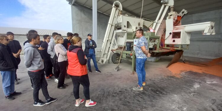 ADM Cares și Fundația World Vison România lansează un nou proiect Agricultura 4.0 în Liceul Tehnologic „Gheorghe K. Constantinescu” din Brăila