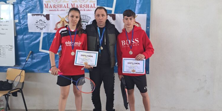 Braila va fi reprezentata la faza nationala a ONSS – badminton gimnaziu de Marinescu Eliza –LPS Braila si Coica Marian –Scoala Gimnaziala Bertestii de Jos