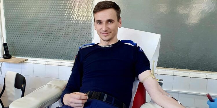 Jandarmii brăileni au mers la Centrul de Transfuzie Sanguină Brăila să doneze sânge
