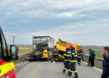 Accident cu trei persoane rănite pe DE87 Brăila – Șendreni, în zona localității Vădeni, județul Brăila
