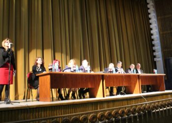 „Drogul, calea spre infern” – discuții pe teme juridice cu sute de elevi din liceele brăilene