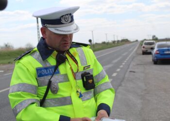 Video: Acțiuni cu aparatele radar amplasate în cascadă