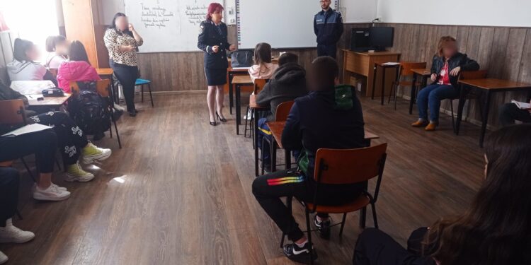 Activități în cadrul Programului național Săptămâna Verde la școlile din Siliștea și Gemenele