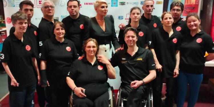 Sportivii paralimpici de la A.C.S.P.D.F. Special Friends Brăila au participat la două competiții de biliard și tenis de masă