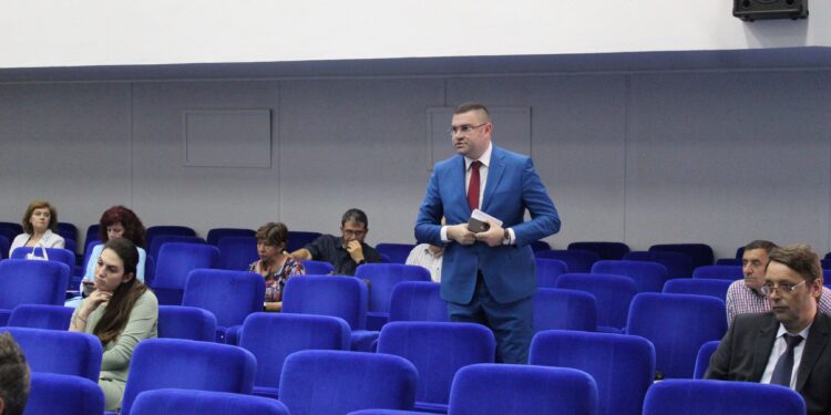 Cele 6 posturi de la CS ”Dunărea” Brăila, ce va funcționa în subordinea CJ Brăila, mărul discordiei în ședința Consiliului Județean