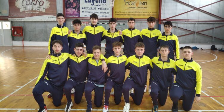Juniorii U16 de la Cuza Pirates Brăila s-au clasat pe locul 2 la Turneul Internațional de baschet ”Memorialul Mircea Petrișor”