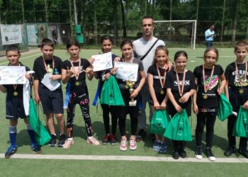 Echipa Școlii ”Petre Carp” din Tufești a câștigat Cupa 1 iunie la rugby-tag