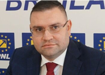 Alexandru Bucălău (PNL): ”Domnul Chiriac preferă să stea şi să aştepte cu mâna întinsă de la alţii, pentru că e mai comod aşa”. Dotări pentru Secția de Pediatrie a Spitalului Județean Brăila în urma campaniei umanitare „Spitale Publice din Bani Privaţi” inițiată de Codin Maticiuc