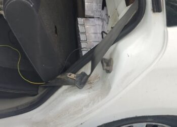 Ce au găsit polițiștii în mașina unui bărbat din Galați, care se deplasa prin comuna Zăvoaia din județul Brăila?