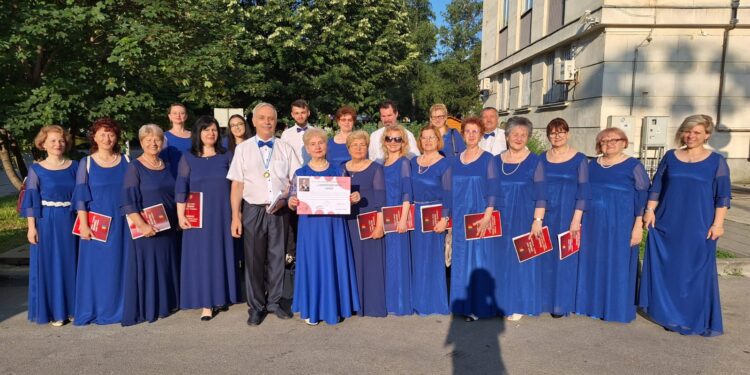 Premii şi medalii obţinute de corul mixt „Trison” în Bulgaria