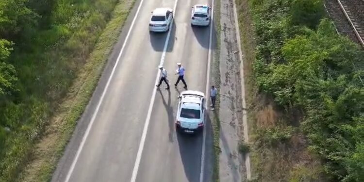 Biciclist accidentat pe DE 87, în zona localității Baldovinești