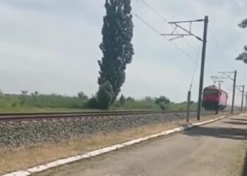 Video: Record de viteză stabilit de o locomotivă pe Inelul Mare de la Făurei