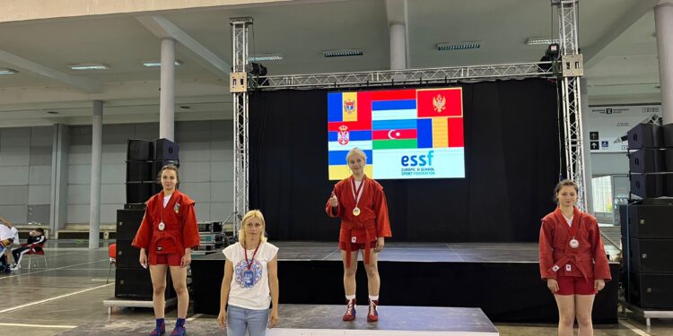 Maria Naidin locul 2 la sambo, la European School Combat Games