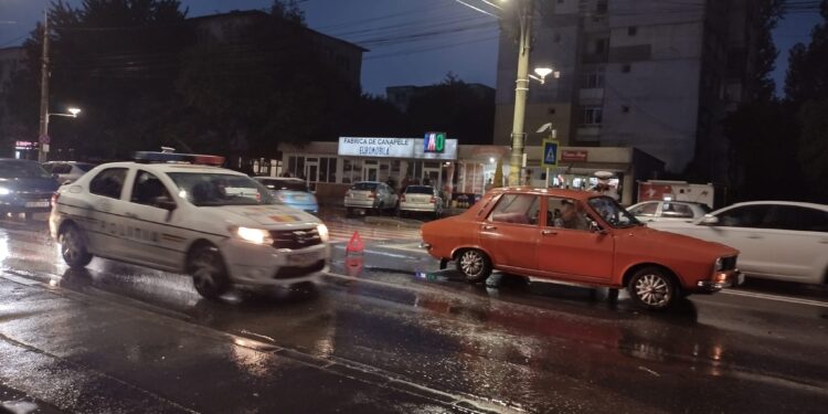 Doi tineri accidentați pe trecerea de pietoni de la ”Gospodina”