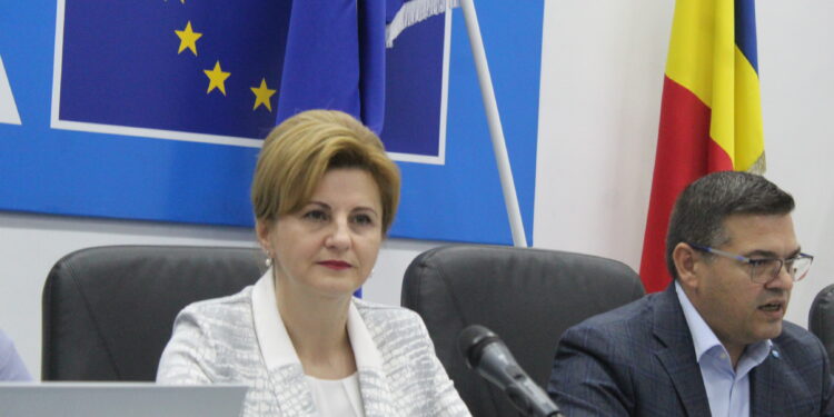 Marcela Daniela Costea, director general al Companiei Naționale „Administrația Porturilor Dunării Maritime” SA Galați: Gradul de realizare a lucrărilor de modernizare a Portului Brăila era de aproximativ 70%