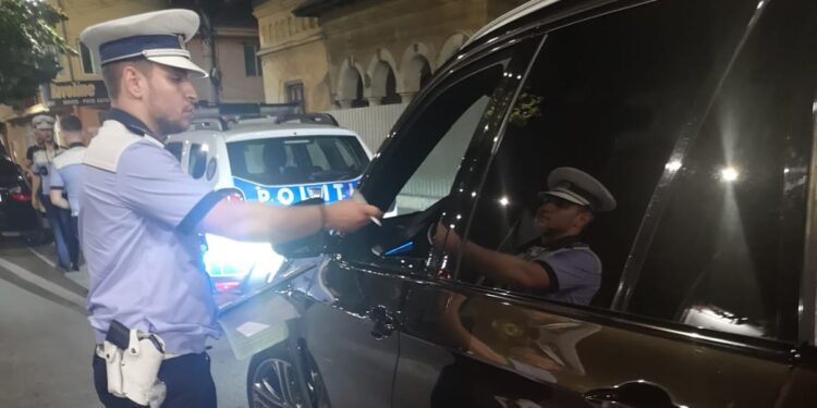 Razii ale polițiștilor desfășurate în cursul zilei de sâmbătă