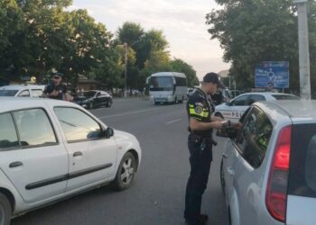 Un brăilean, cu permisul suspendat, a ajuns să circule cu mașina pe străzile din Slobozia