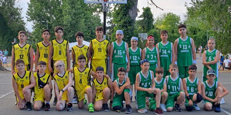 Cuza Pirates Brăila a participat cu două echipe la Competiția Sportivă Națională U12 la baschet masculin