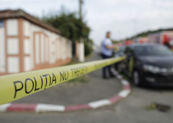 Centru în care erau cazate 41 de persoane, închis în urma controalelor de ieri