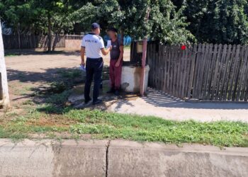 Acțiune de informare a cetățenilor, din comuna Zăvoaia, deținători de animale de companie